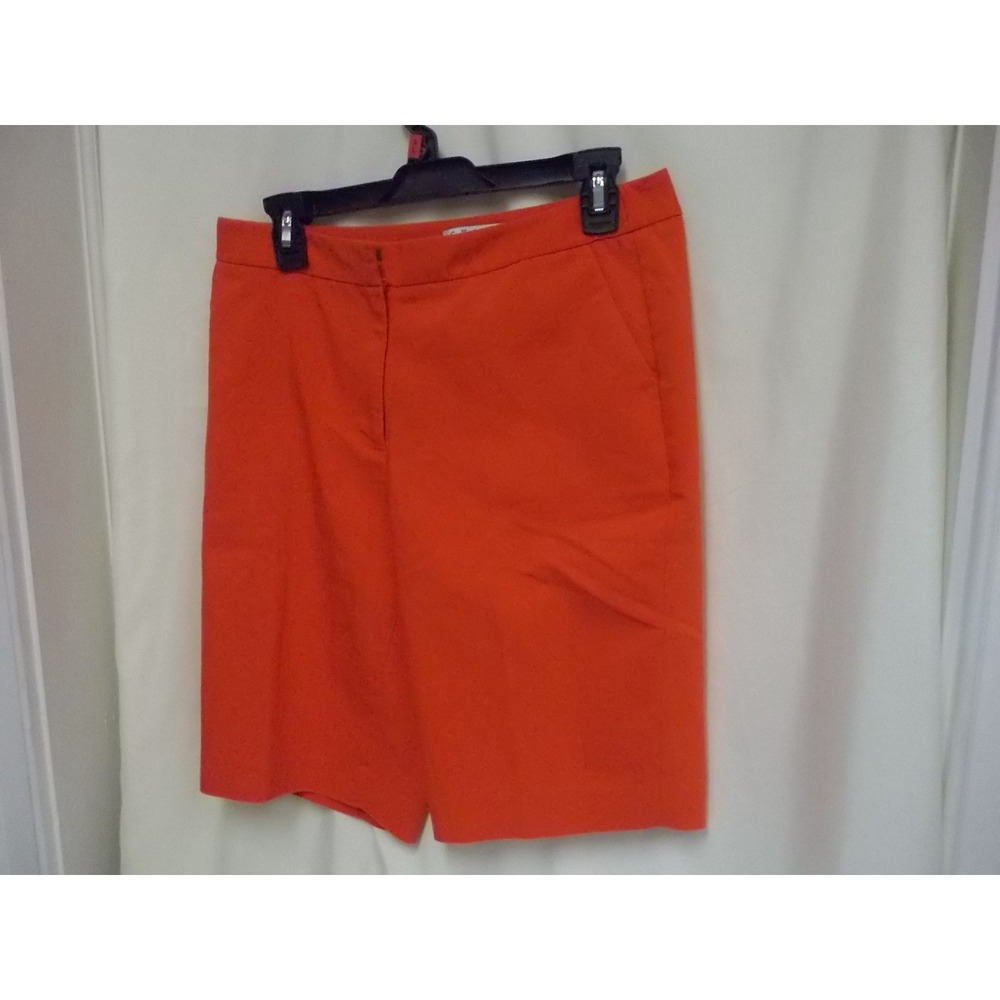 Chaus New York Womens Orange Tailored Bermuda Shorts Size 6 Flat Front Pocketed